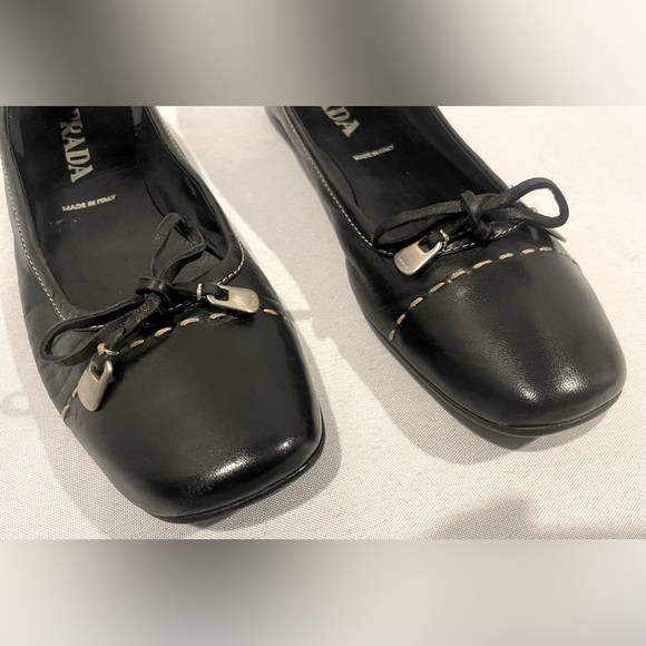 PRADA Authentic Black Leather Round Toe Ballet Flats Women’s 37 1/2 (7 1/2) - Picture 2 of 15